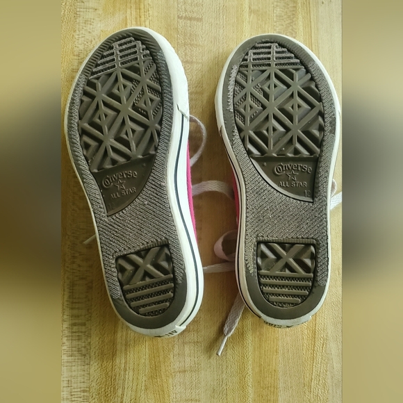 Converse All-Star Kids Pink Lo-Tops - Picture 4 of 8
